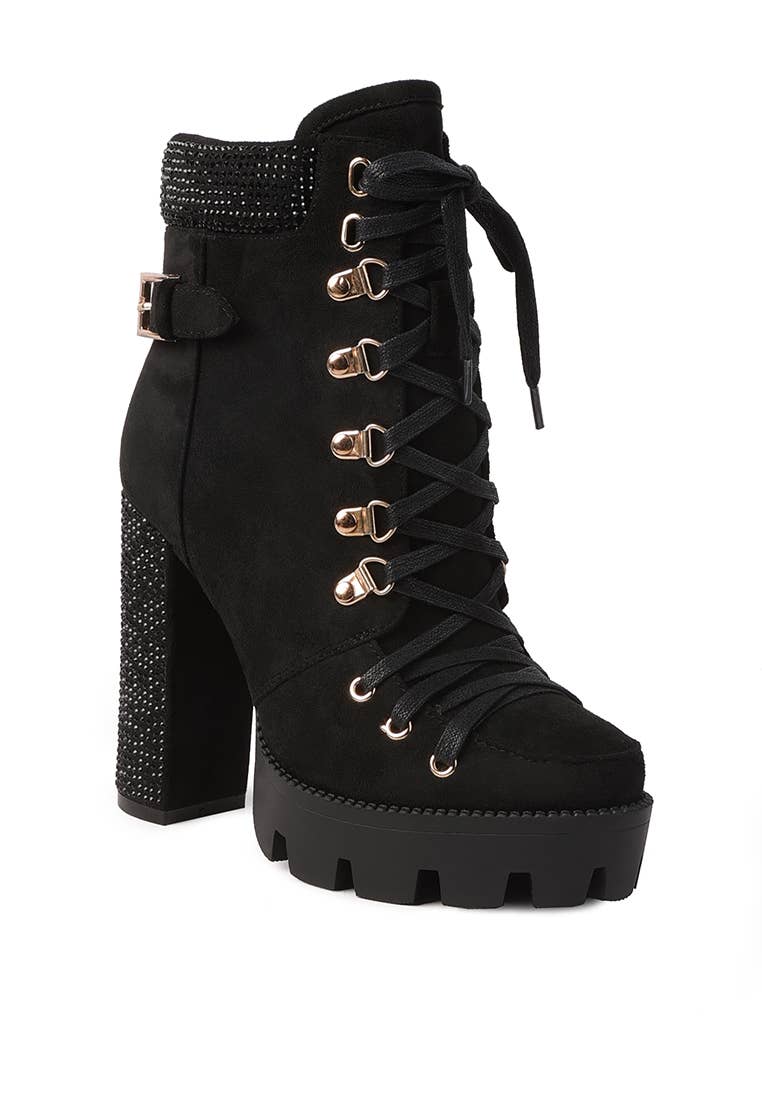 Block Heeled Ankle Boot: RED