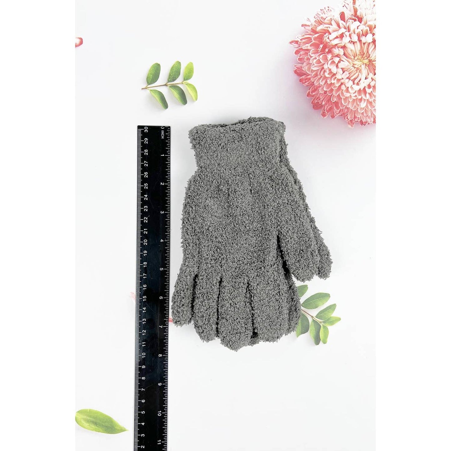 SOLID DARK COLOR FULL FINGER SOFT FUR WINTER GLOVES
: ASSORTED / ONE JHP Collection
