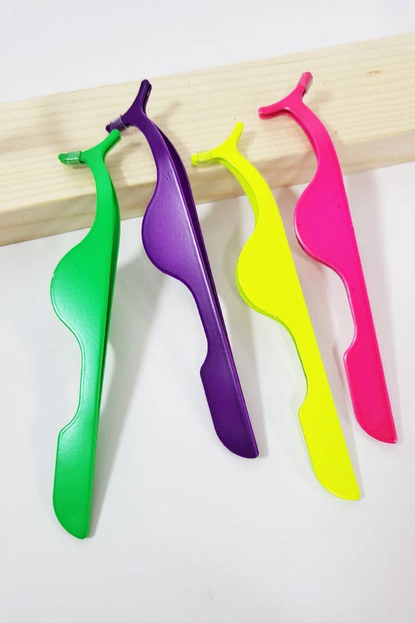 Lash Tweezer