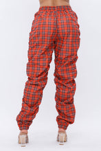 Load image into Gallery viewer, Plaid Print Wind Breaker Drawstring Shirring Jogger Pants- Green
