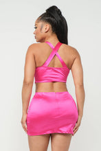 Load image into Gallery viewer, Open Front Wire Detail Top And Skirt Set: Fuchsia
