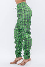 Load image into Gallery viewer, Plaid Print Wind Breaker Drawstring Shirring Jogger Pants- Green
