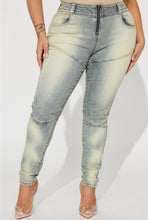 Load image into Gallery viewer, Vintage Wash Moto Skinny Jeans-True to size Bodi Language for Women
