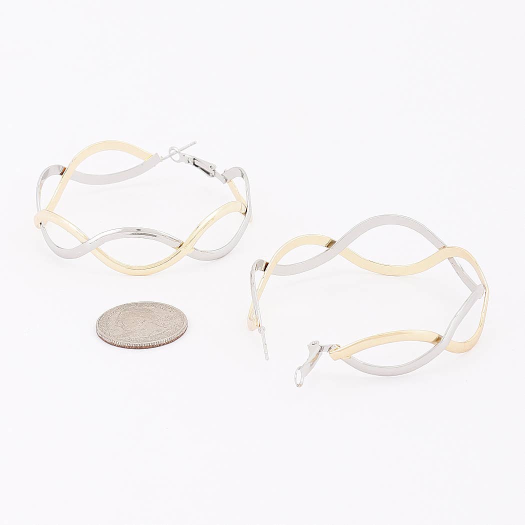 3AM BY H&D ACCESSORIES - Two-Tone Twisted Hoop Earrings: MT